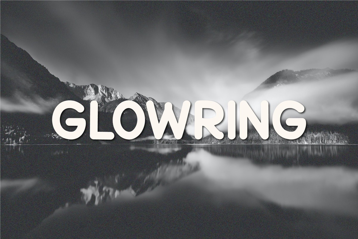 Пример шрифта Glowring #1